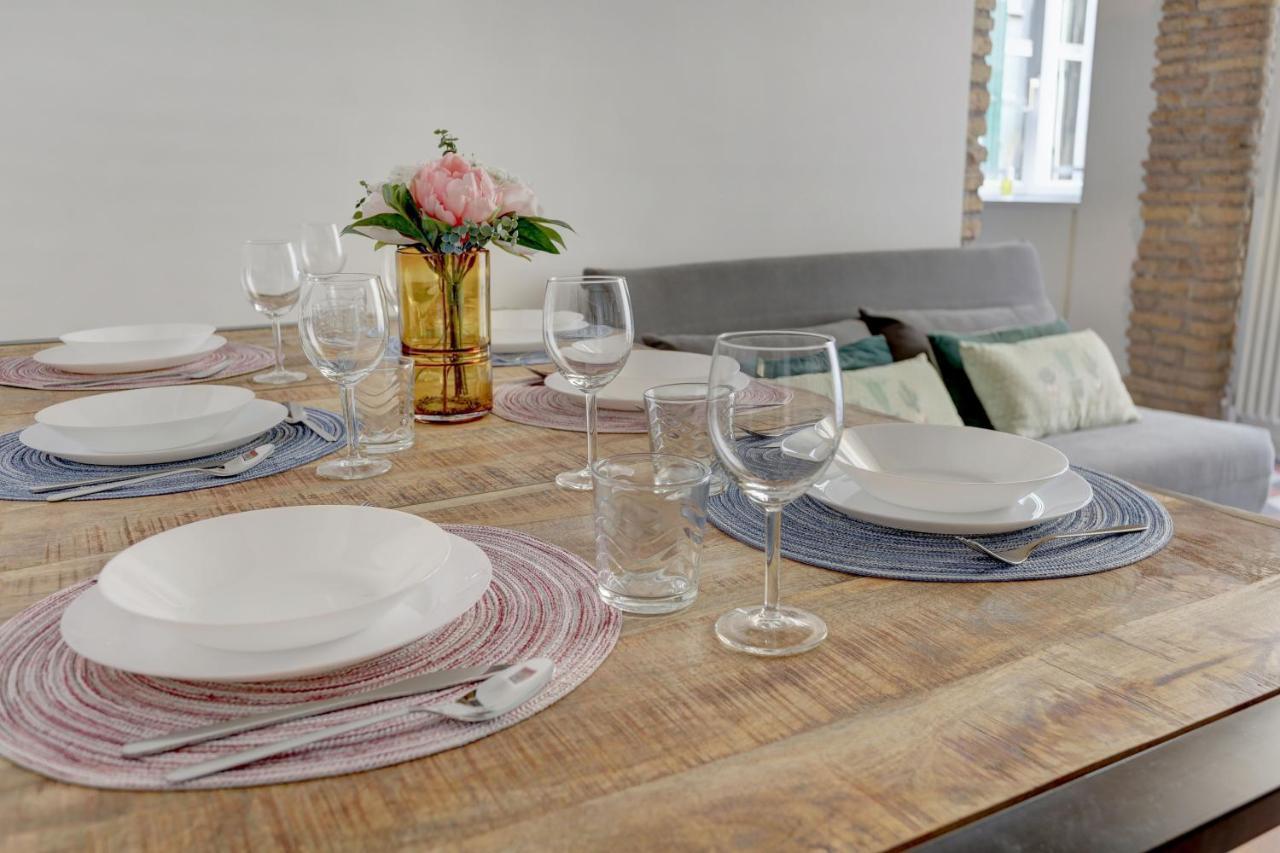 רומא Colosseo Apt Laterano 85 - Home And More מראה חיצוני תמונה